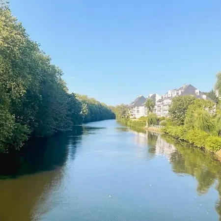Les Voiles Blanches - Appartement Dans Un Chateau Caen Exterior photo